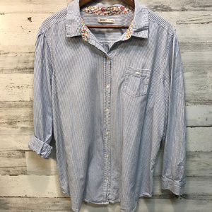 🍁4/20🍁Old Navy Pin Stripe top [215b9]